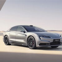 BYD le da a Elon Musk donde más le duele: su nuevo sedán eléctrico es tan avanzado, que deja en ridículo al Tesla Model S