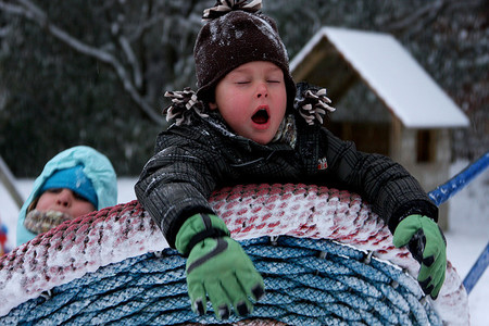 Llegan las temperaturas invernales: protege a los niños del frío
