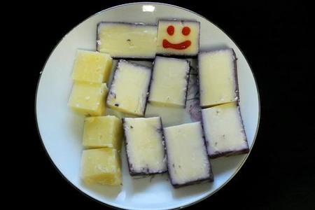 Un chef de Nueva York hace queso con la leche materna de su mujer
