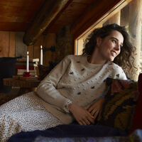 Siete jerséis de Pedro del Hierro rebajados a mitad de precio que no pueden faltar en tu armario este invierno 