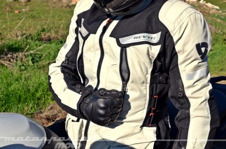 Ducati Multistrada 1200 S 102