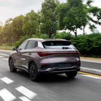 Con Tesla en el punto de mira: la marca china BYD ha vendido más de 100.000 coches electrificados en un mes
