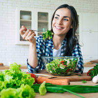 La alimentación de la mujer no solo influye en su fertilidad y desarrollo del embarazo, sino también en la salud del futuro bebé