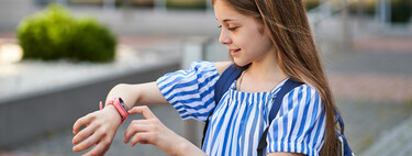 Crece la venta de relojes con GPS para niños: cómo funcionan y cuáles son los mejores modelos 