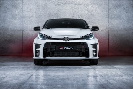 El Toyota Yaris GR declara la guerra a los compactos deportivos con 261 CV y un precio de 33.200 euros (en Alemania)