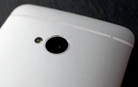 EL HTC A55 es una variante del HTC One M9 con pantalla de 5,5 pulgadas