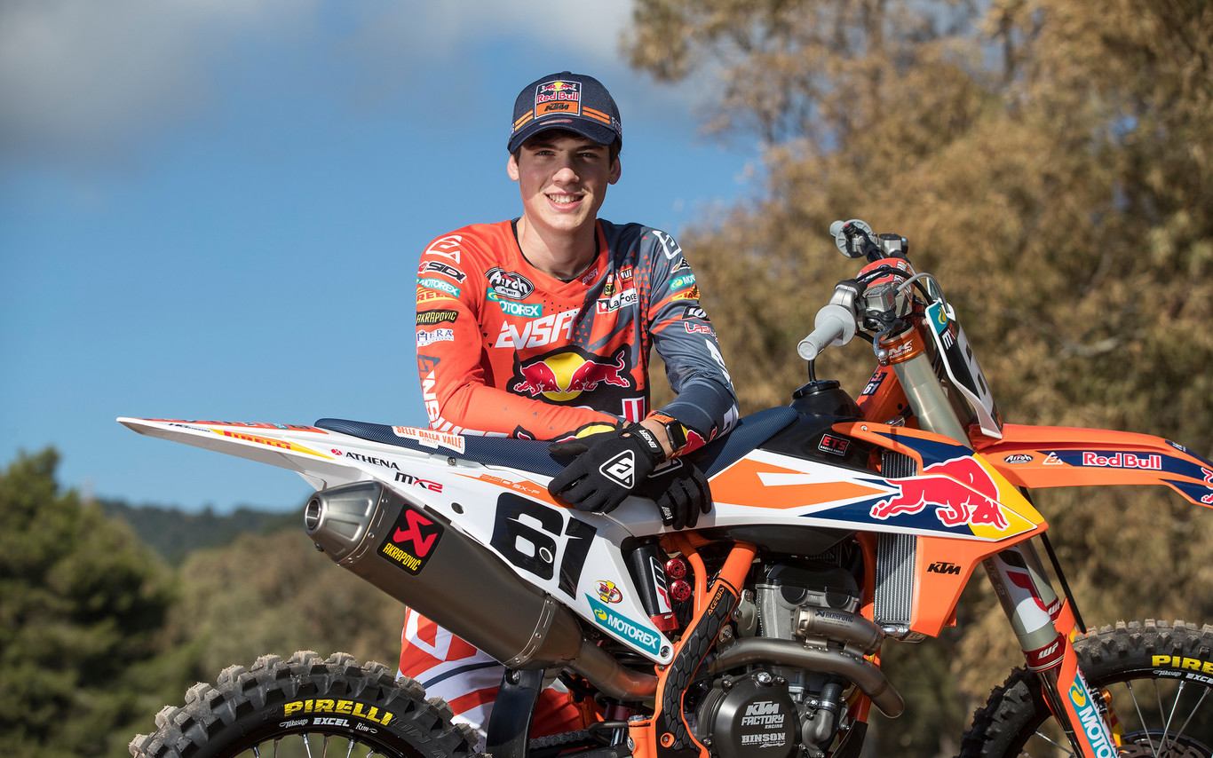 Hablamos con Jorge Prado, el gallego de 17 años que domina el mundial de MX2