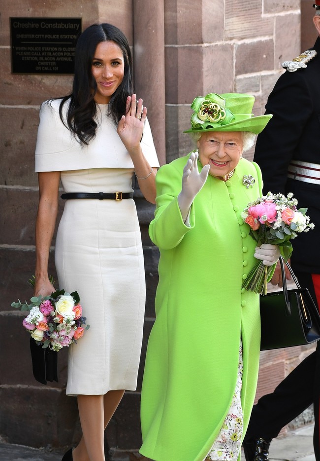 meghan markle look estilismo outfit