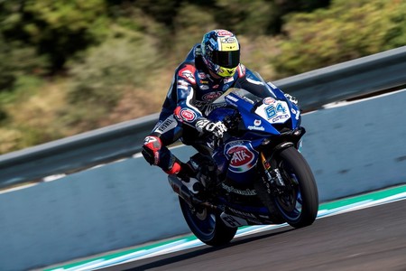 Federico Caricasulo gana en Jerez tras un duelo al límite en la última vuelta con Jules Cluzel