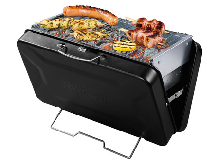 Barbacoa De Carbon De Maletin