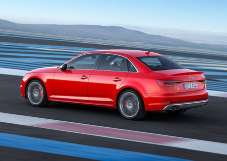 Audi S4 2017 800x600 Wallpaper 0b