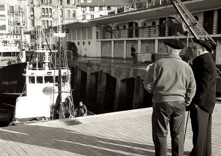 Con Avanzabus si tienes más de 60 años puedes conseguir hasta un 40% de descuento