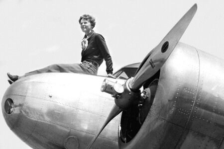 Amelia-Earhart