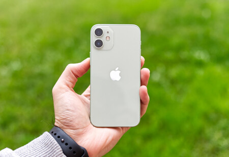 iPhone 12 mini
