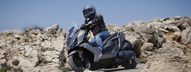 Probamos el Kymco Super Dink 350: el scooter superventas ha vuelto por menos de 5.000 euros para ser una opción aún más ambiciosa