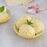 El postre saludable definitivo y sin horno para vencer a la ola de calor: helado fácil de mango y plátano (sin heladera ni azúcar añadido) 