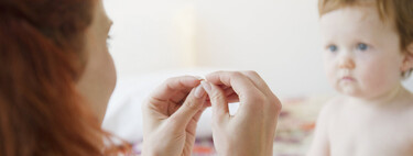 Lenguaje de signos con bebés: una pequeña guía práctica para entenderles sin necesidad de palabras