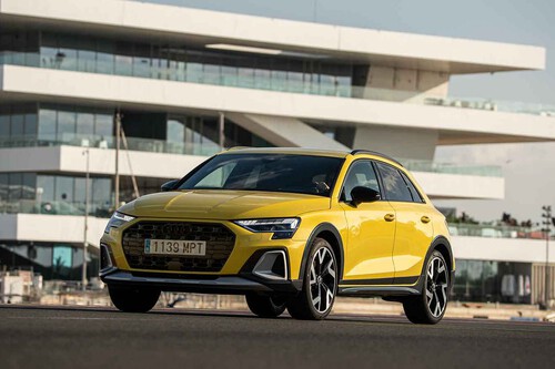 Probamos el nuevo Audi A3: un compacto premium, cómodo y divertido que se mete en la guerra SUV con su versión allstreet