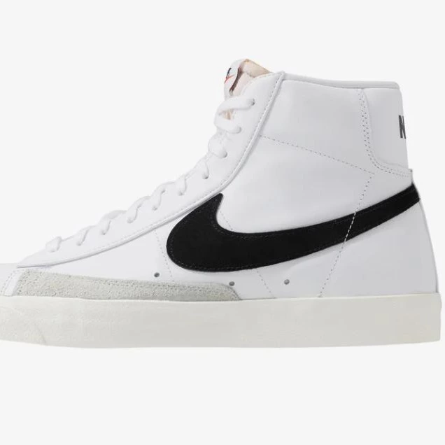 Nike Sportswear
BLAZER '77 UNISEX - Zapatillas altas - blanco 