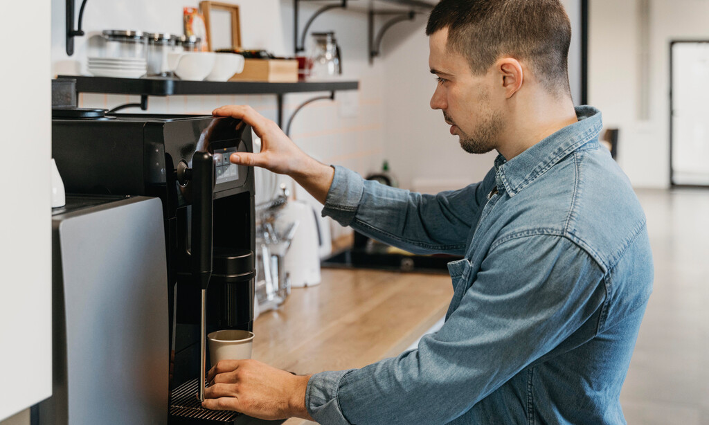 Cinco accesorios ideales para exprimir al máximo tu cafetera superautomática