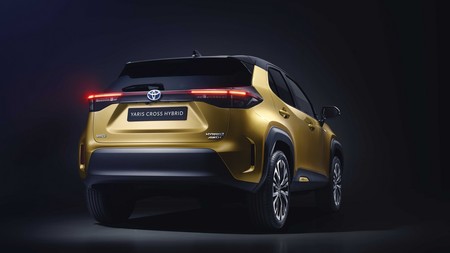 Toyota New Yaris Cross Rear