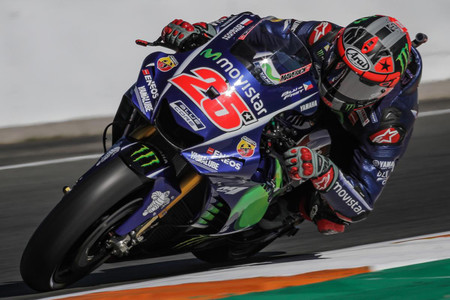 Maverick Viñales acaba la primera jornada de test como el piloto más rápido con la Yamaha 2016