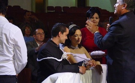 Las 'ferias de boda' pueden aportarnos consejos muy valiosos para ahorrar en los preparativos de nuestro matrimonio