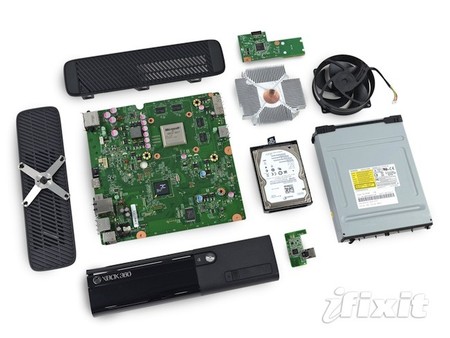 Despiece de Xbox 360E, así es por dentro la consola de Microsoft