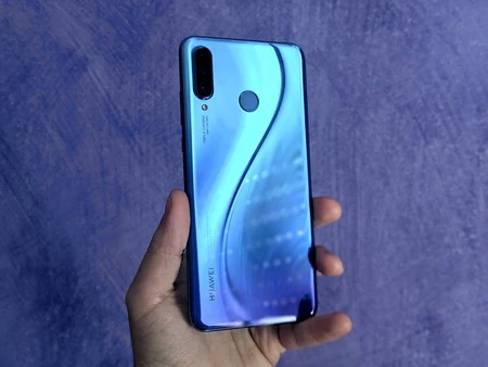 Huawei P30 Lite al mejor precio en eBay: 245 euros y envío gratis con este cupón