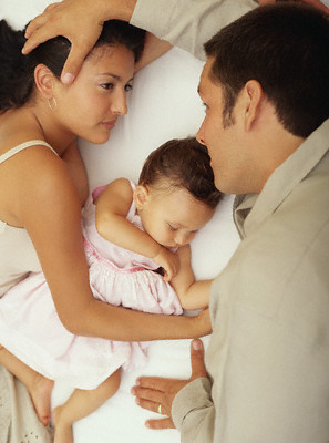 Es sano que los bebés se despierten por la noche (Tercera parte)