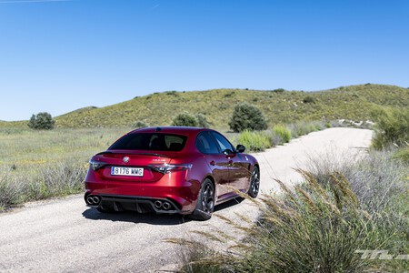 Alfa Romeo Giaulia Quadrifoglio 2025 Prueba 004