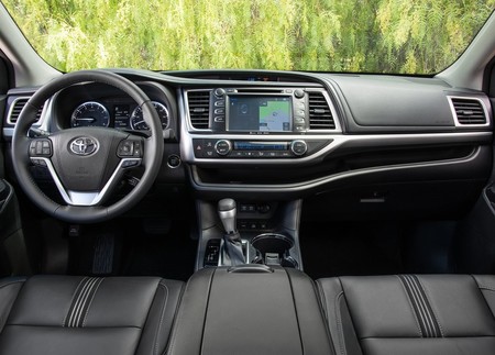Toyota Highlander 2017 1280 25