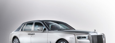 El Rolls-Royce Phantom VIII ha llegado: V12 biturbo de 571 caballos y una pequeña ración de lujo tecnológico