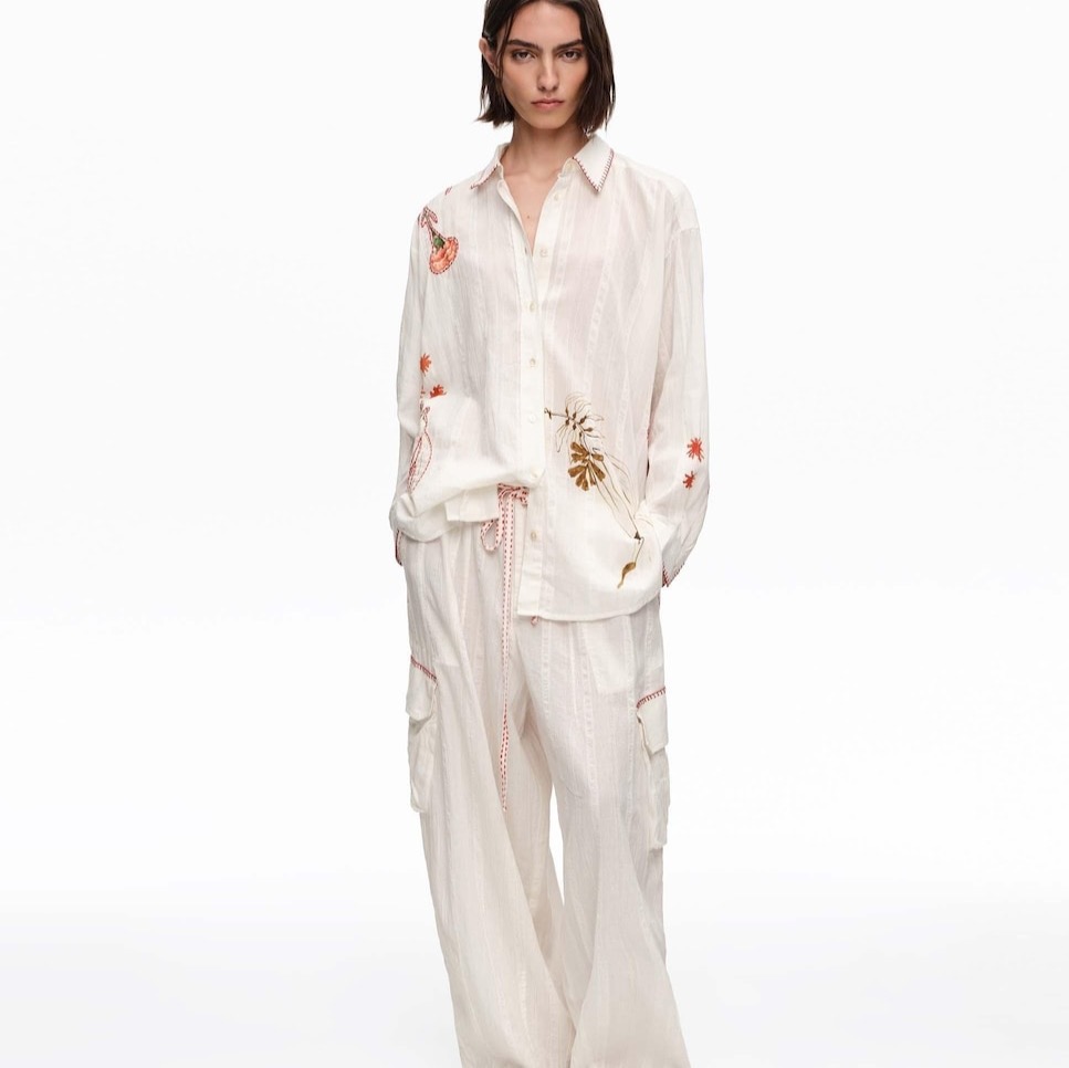 Pantalones anchos blancos de Bimba y Lola 