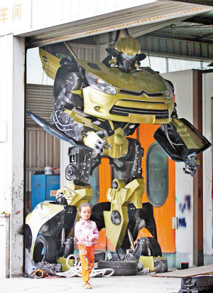 Transformer chino sobre un Citroën C2