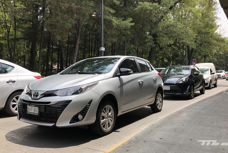 Toyota Prius C Vs Toyota Yaris Hatchback 3