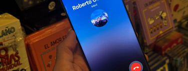 Si recibes llamadas en público, tu Samsung puede ocultar los números de tus contactos 