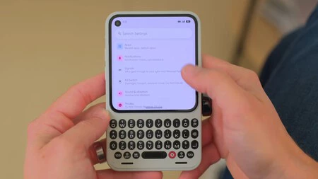 Clicks Communicator Pantalla