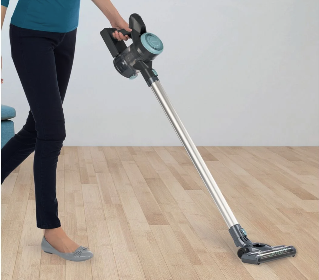 Adiós a gastar un dineral en una Dyson: esta es la aspiradora barata de Lidl que arrasa 