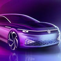 El Volkswagen ID. Space Vizzion anticipa un coche eléctrico familiar con 590 km de autonomía: lo conoceremos en unos días