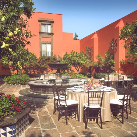 Esta hacienda de 500 años en Querétaro es la escapada ideal para empezar el año: albercas, viñedo y comida deliciosa