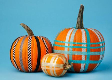 Manualidades de Halloween: decora calabazas con washi-tape