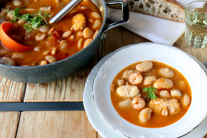 Beans With Monkfish, The Best Recipe For Beans With Fish To Warm Up