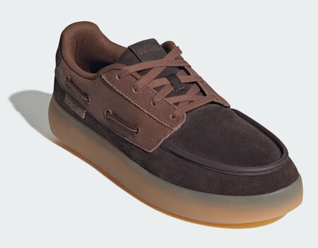 Parecen Unos Nauticos Pero Son Las Zapatillas Marron De Adidas Mas Comodas Inspiradas En El Skate Que No Dejaras De Llevar Este Otono