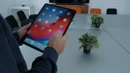 Una supuesta maqueta augura la llegada de la triple cámara en el próximo iPad Pro