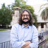 Alberto Soler, psicólogo experto en crianza: "Hasta que no se reparta la carga mental de una forma justa no podremos decir que hemos avanzado" 