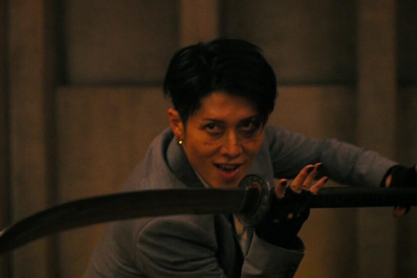 Dos icónicas estrellas de DC y Marvel hacen equipo en Amazon Prime Video. Es la película número 1 que arrasa en 50 países