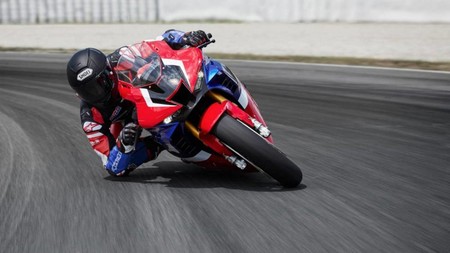 Marquez Honda Fireblade 2019