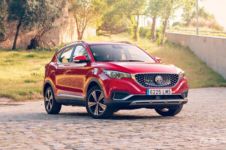 Probamos el nuevo MG ZS EV, un SUV eléctrico 'chino' compacto que quiere convencer por su precio y espacio interior