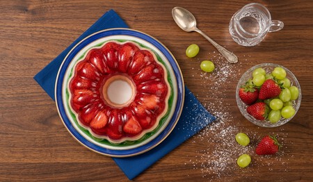 Cómo hacer una gelatina tricolor con pocos ingredientes y frutas: perfecta para la noche mexicana